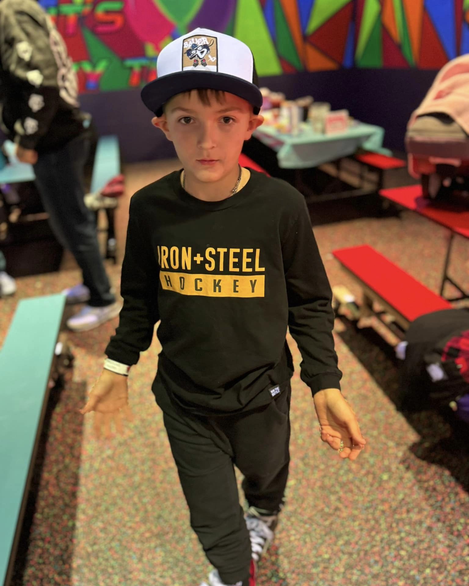 ba_mcmull21_abe_gold_longsleeve.jpg