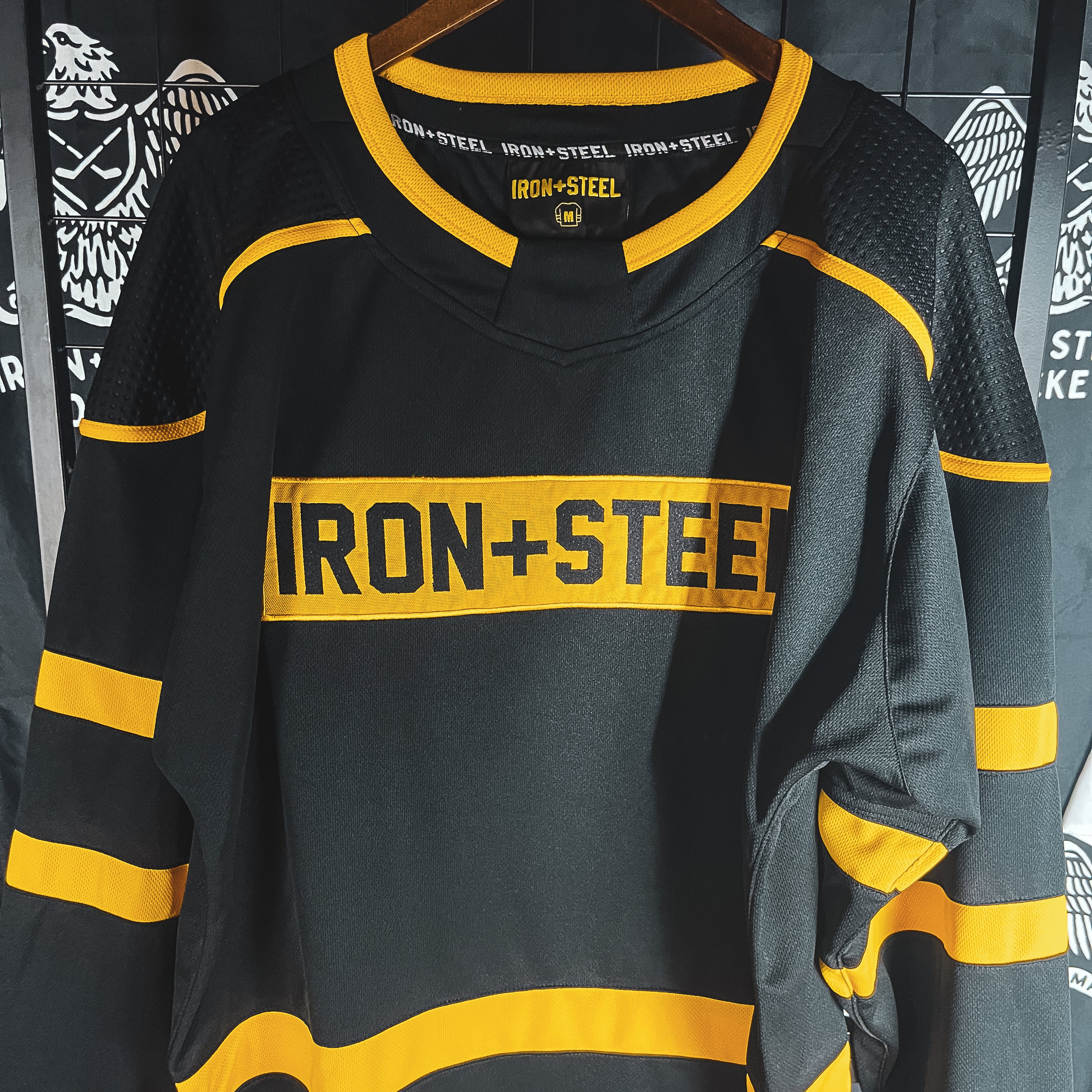 jerseywebsitesquarehanger.jpg